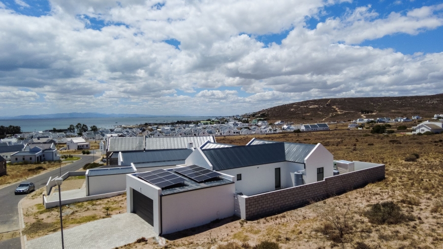 2 Bedroom Property for Sale in Harbour Heights Western Cape